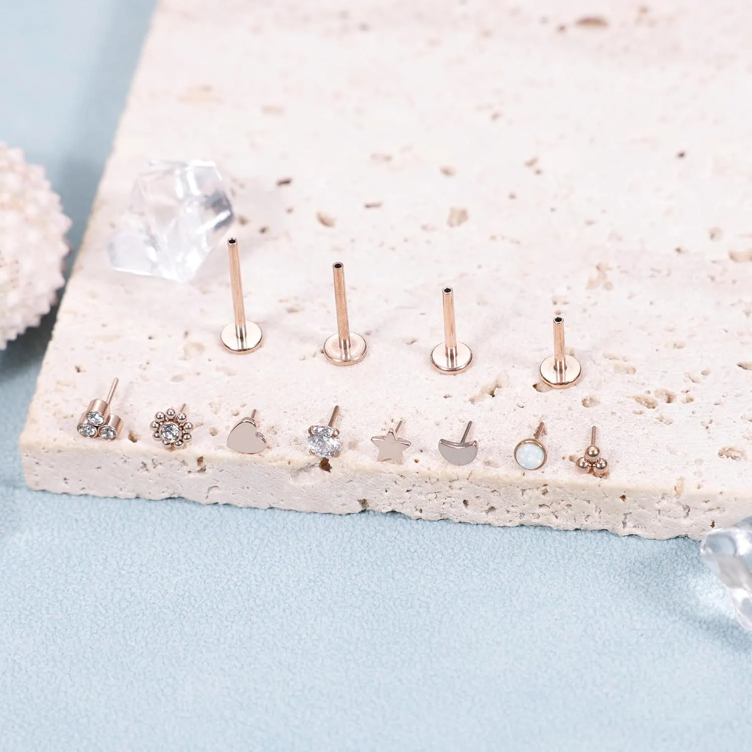 16G 18G 20G 316L Stainless Steel Threadless Push in Labret Monroe Studs Lip Rings for Women Men Flat Back Cartilage Earrings Helix Tragus Stud Earrings Conch Medusa Piercing Jewelry