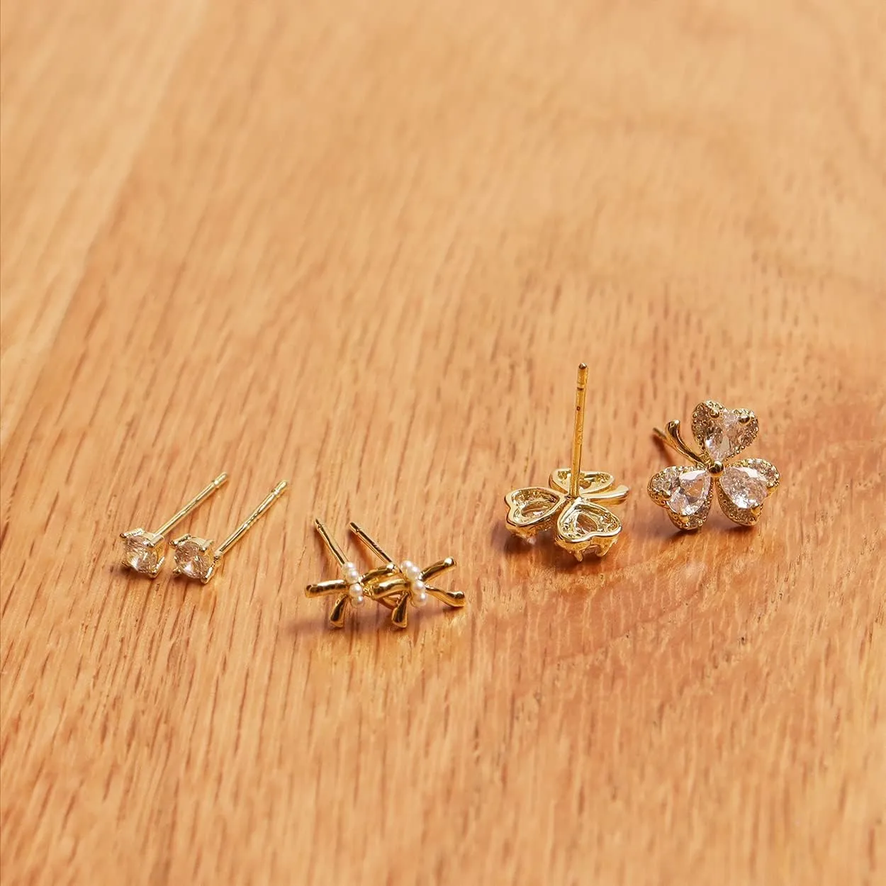 3 PCS Tiny Stud Earrings Set for Women - Cute Dainty Crystal CZ Diamond Rhinestone Hypoallergenic Minimalist Small Cartilage Ear Multriple Piercing Earring Jewelry Gift