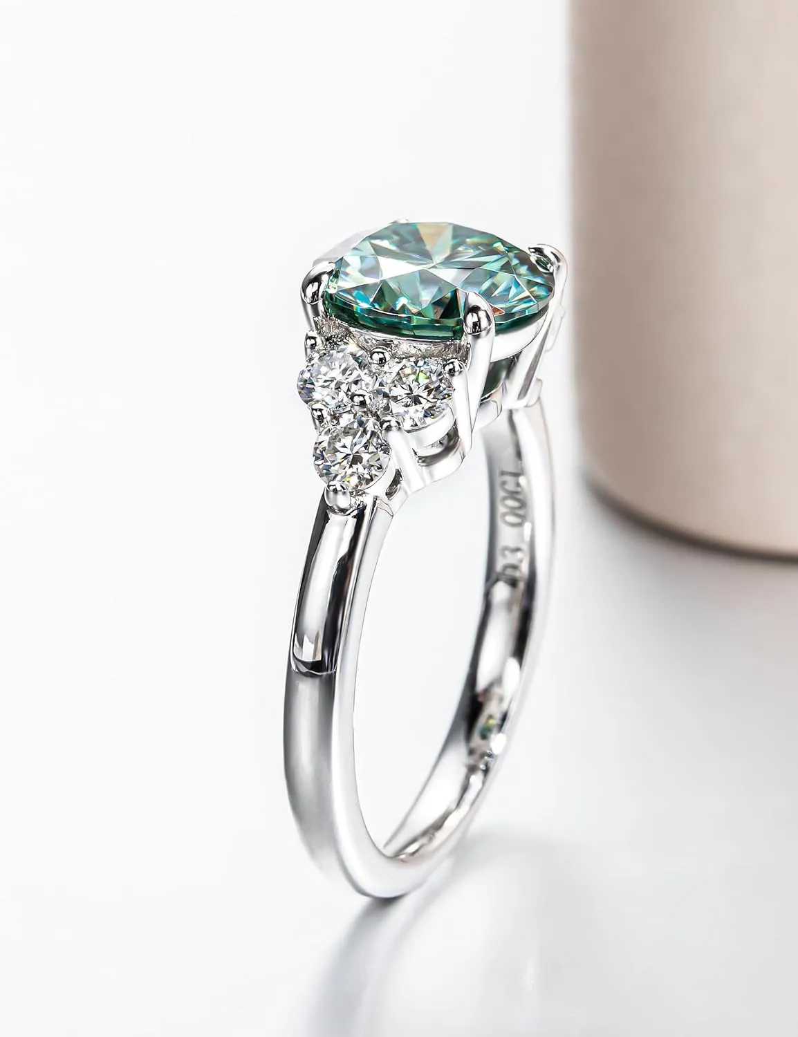 3.0 carat Fancy Vivid Blue Green Moissanite Ring 3.6 cttw Moissanite Engagement Rings for Women VVS D-color Certified Moissanite Anniversary Wedding Cluster Ring Platinum-Plated Silver Band