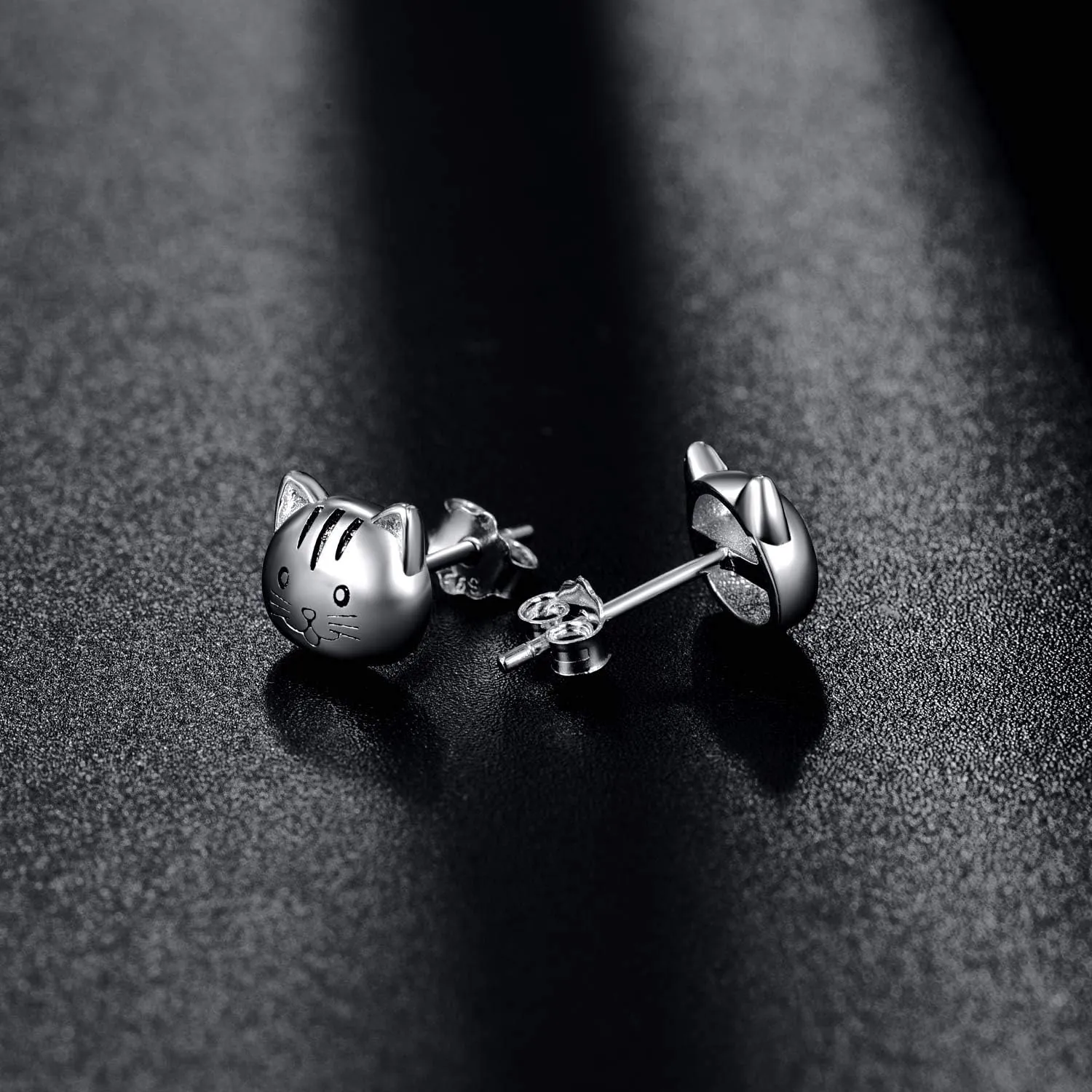 925 Sterling Silver Cat Earrings, Hypoallergenic Kitten Studs Kitty Earring for Sensitive Ears Mother Day Present for Women Lovers with Packing Gift Box