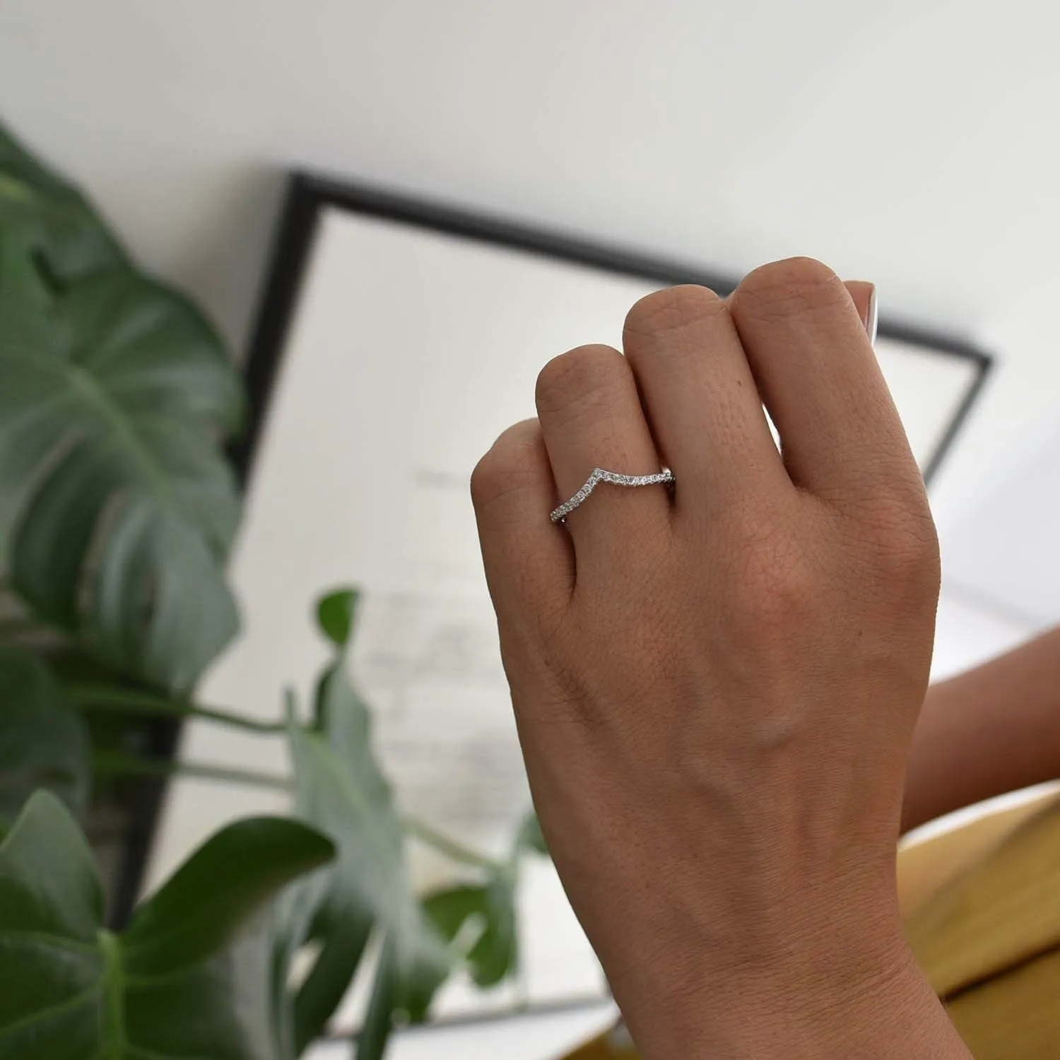 espere Pointed V Shaped Chevron 925 Sterling Silver Ring