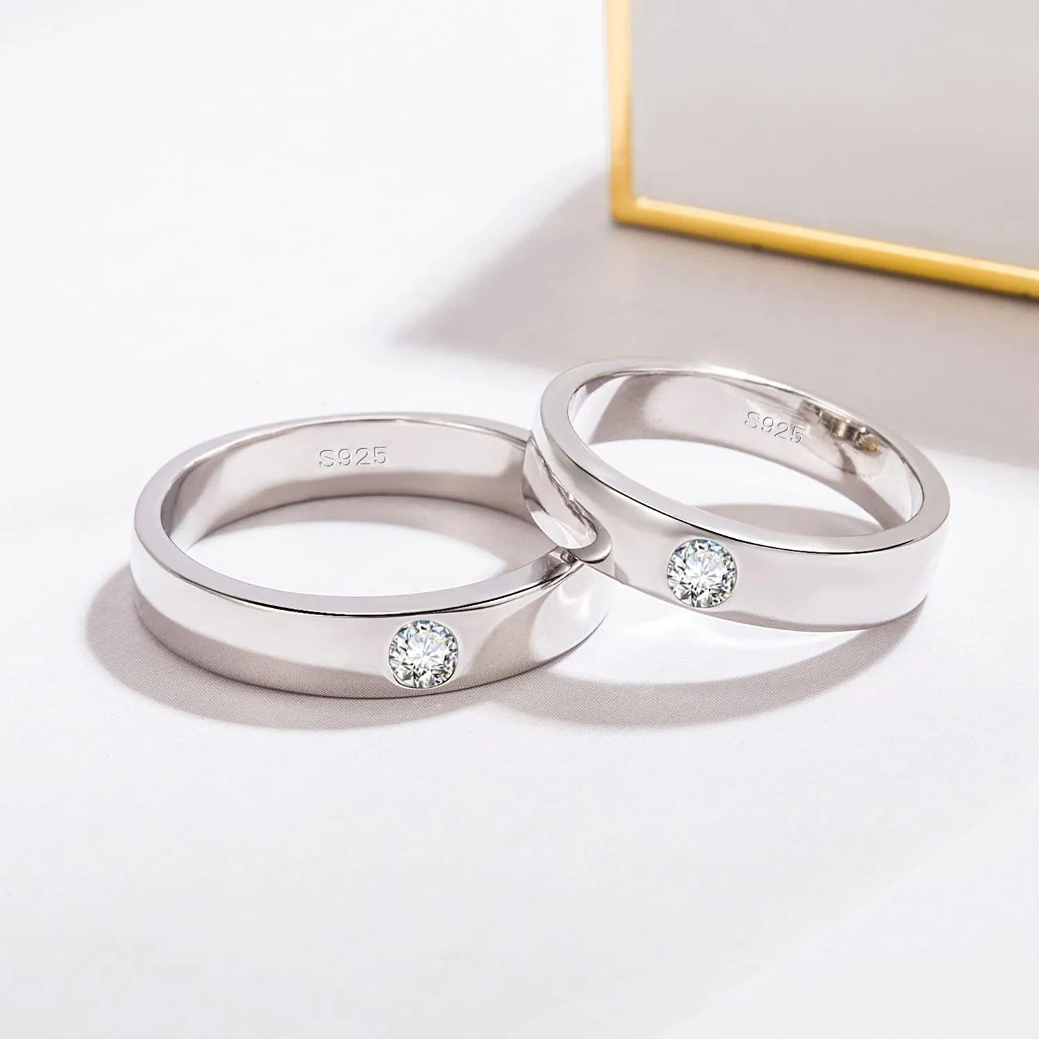 Fashion Sterling Silver Men & Women Wedding Band Engagement Ring With Cubic Zirconia CZ 4.5MM Smooth Plain Dome Comfort Couples Ring Sizes 5 to 13