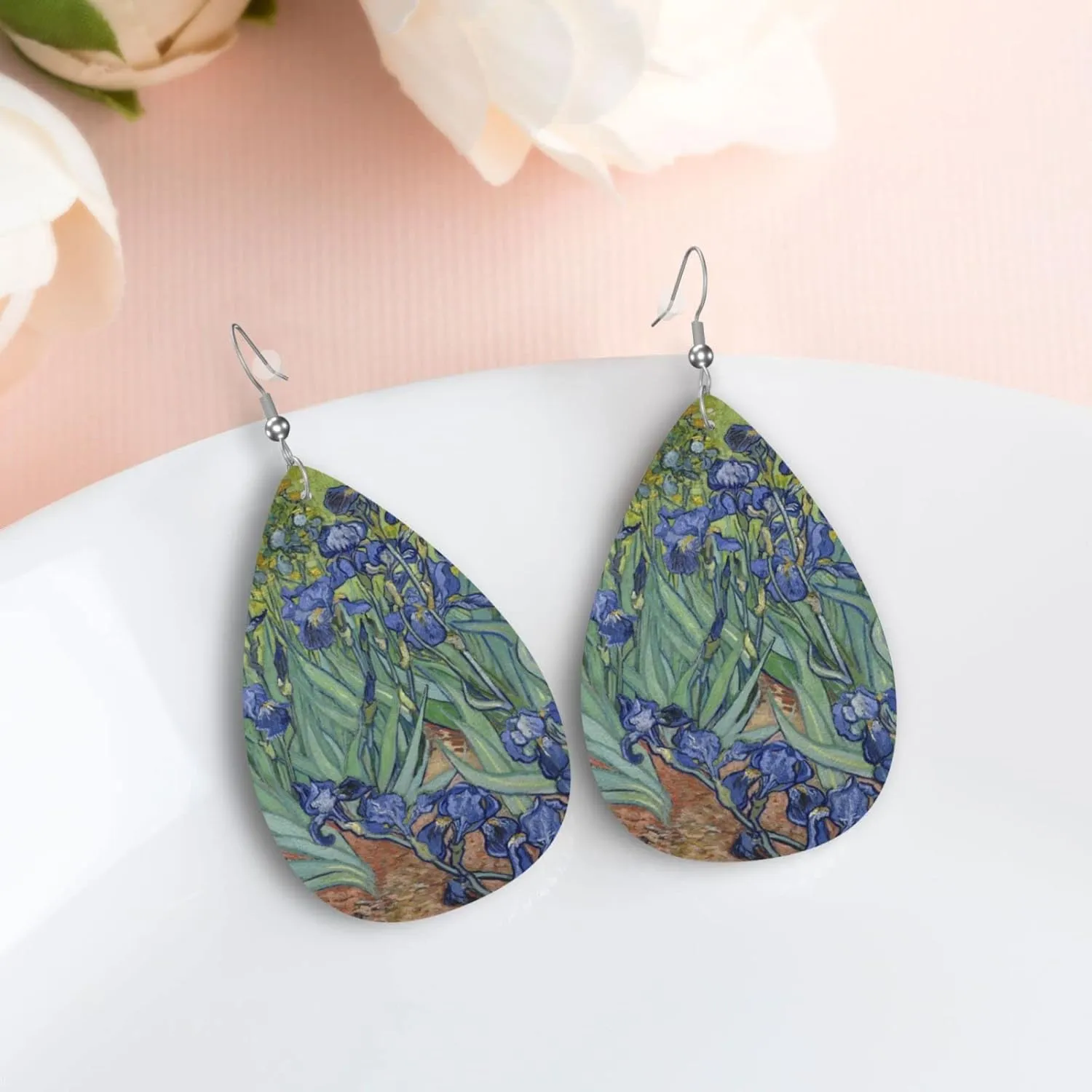 Faux Leather Lightweight Teardrop Dangle Earrings For Women