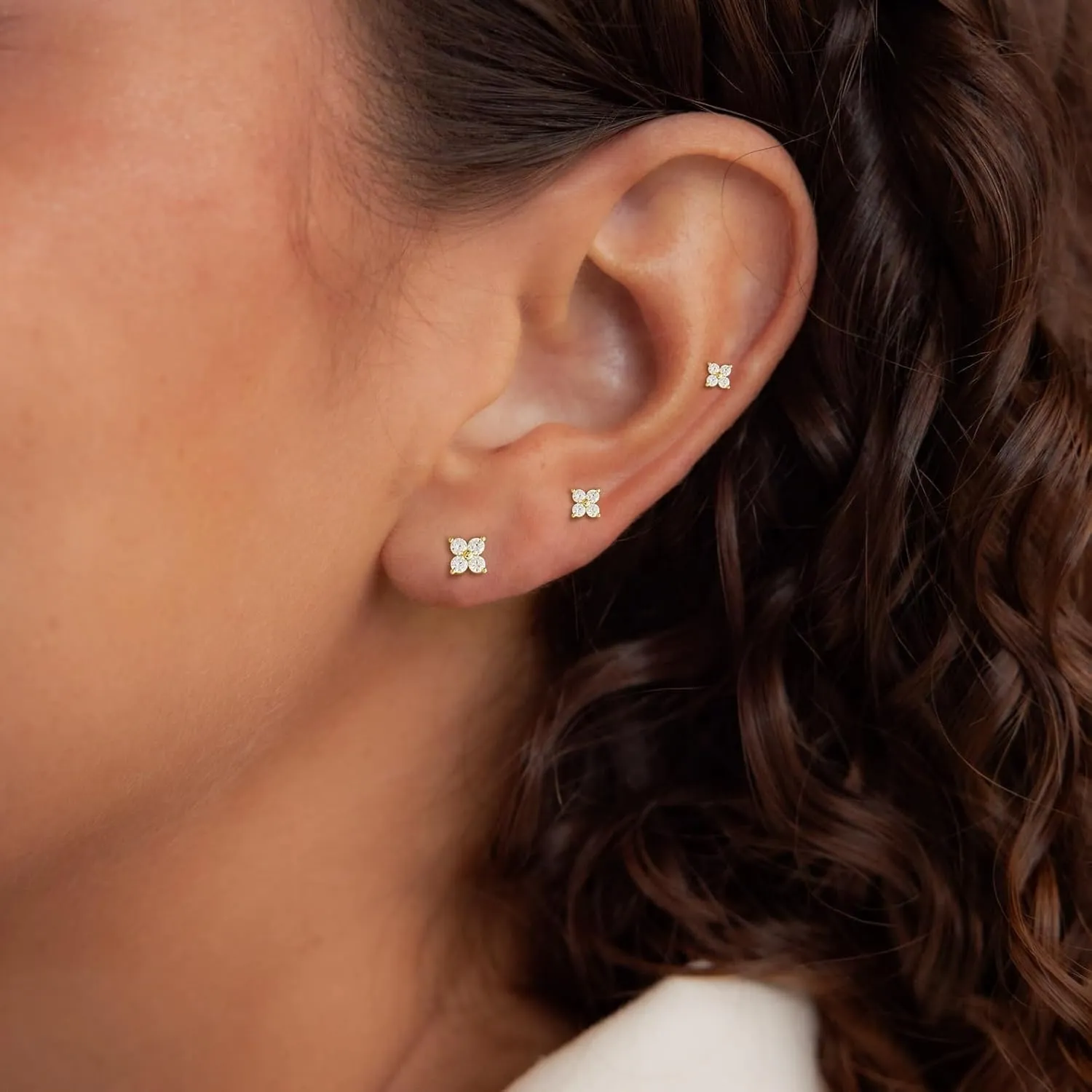 Gold Huggie Hoops Earrings Set for Women, Hypoallergenic 14K Gold Plated Studs Hoop Earrings Set for Multiple Piercings, Dainty Heart Z Cartilage Cross Earring Zircon Small Jewelry Gifts