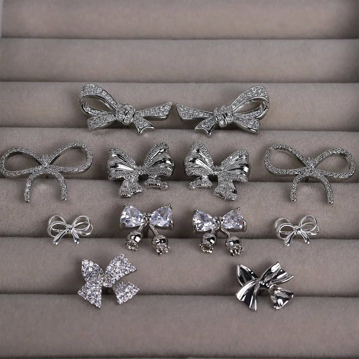 JeanBeau Bow Stud Earrings for Women, Gold Plated Cute Ribbon Bow Knot Sterling Silver Cartilage Studs Hypoallergenic Holiday Party Prom Statement Jewelry Gift