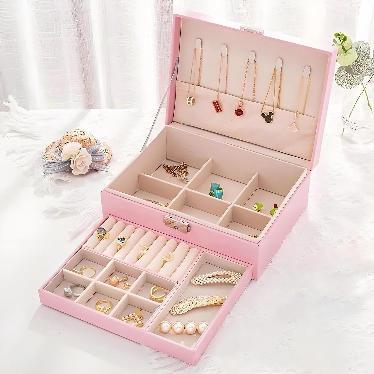 Jewelry Box for Women, 2 Layer Jewelry Storage Box PU Leather Soft Velvet Lined Travel Jewelry Organizer with Lock Removable Tray for Rings Earrings Necklace Bracelet Watch Teenager Women Girls Gifts