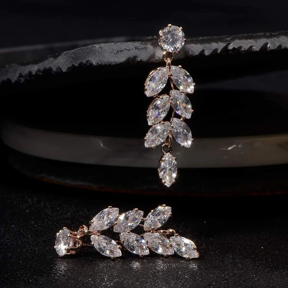 Marquise Cubic Zirconia Dangle Earrings for Wedding CZ Crystal Rhinestone Cluster Floarl Leaf Bridal Dangling Drop Earring for Bride Bridesmaids Women Girls Party Prom Costume Jewelry