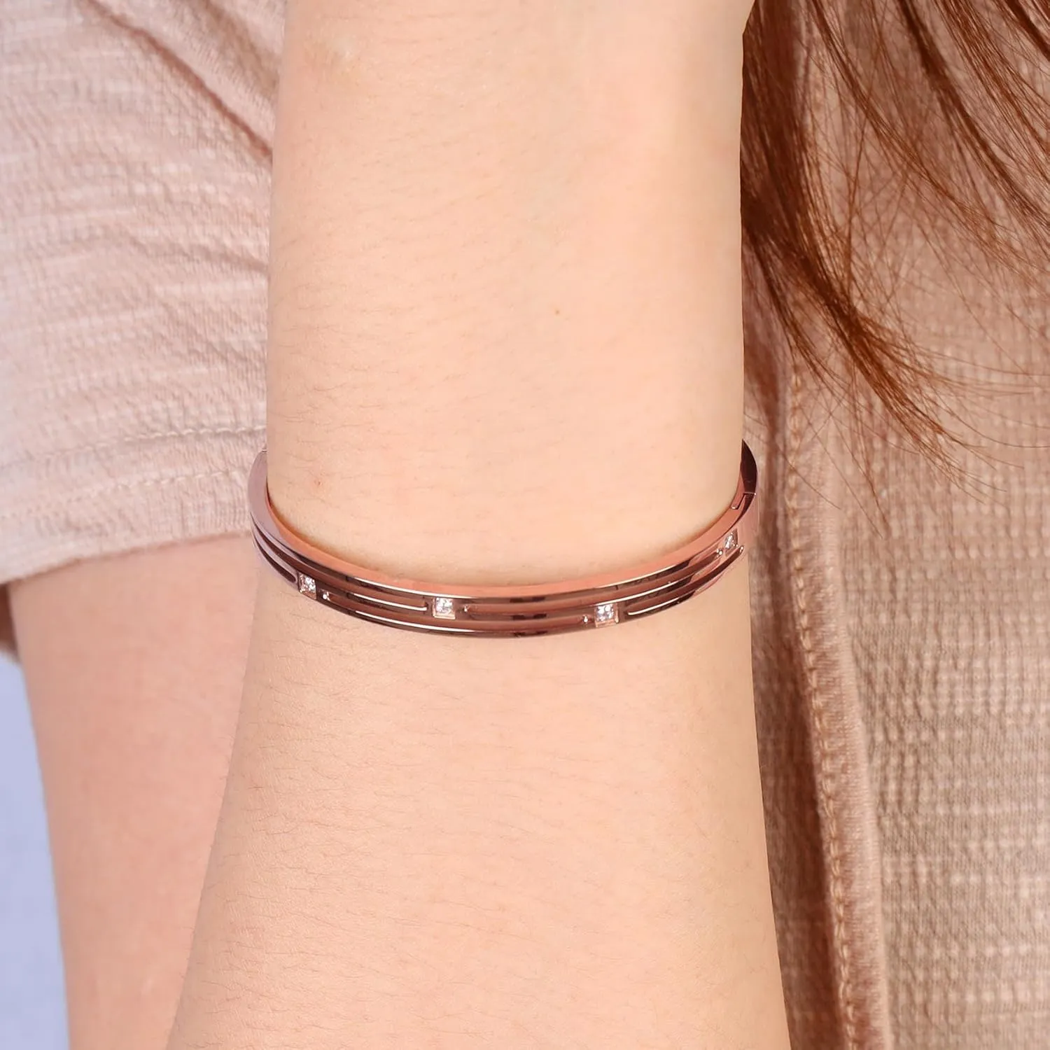 MILAKOO Stainless Steel Bracelet Hollow Geometric Oval Bangle with Rhinestone for Women/Mom Gifts