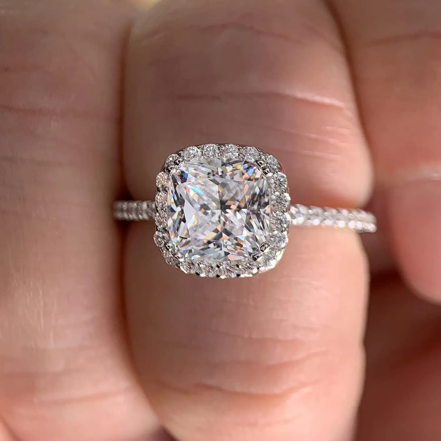 Moissanite Rings for Women 2ct D Color VVS Cushion Cut Moissanite Engagement Ring