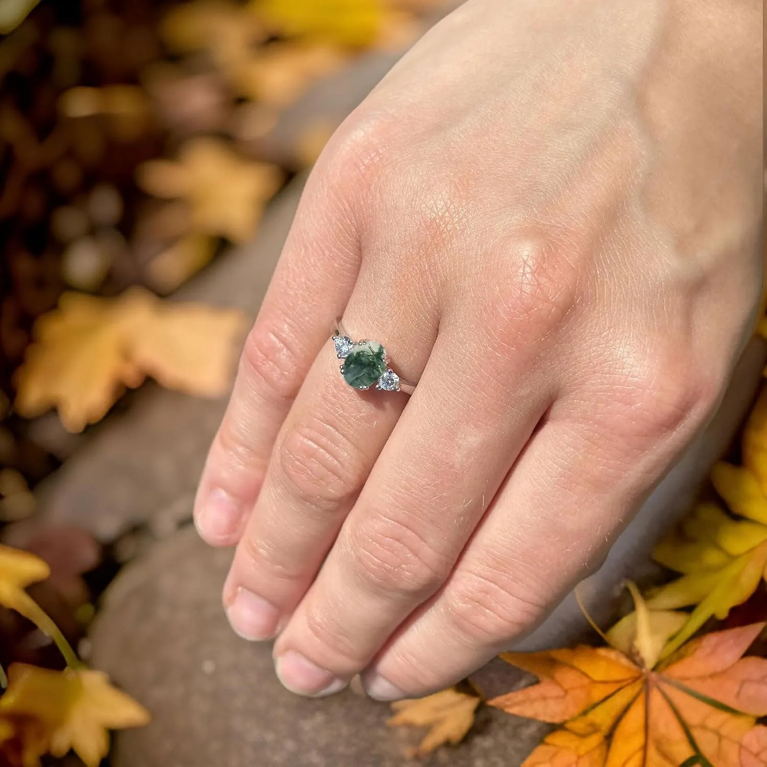 OMRANII Three Stone Art Deco Ring Oval Natural Green Moss Agate Vintage Style CZ Wedding Engagement Rings For Women 925 Sterling Silver Birthday Gift For Her