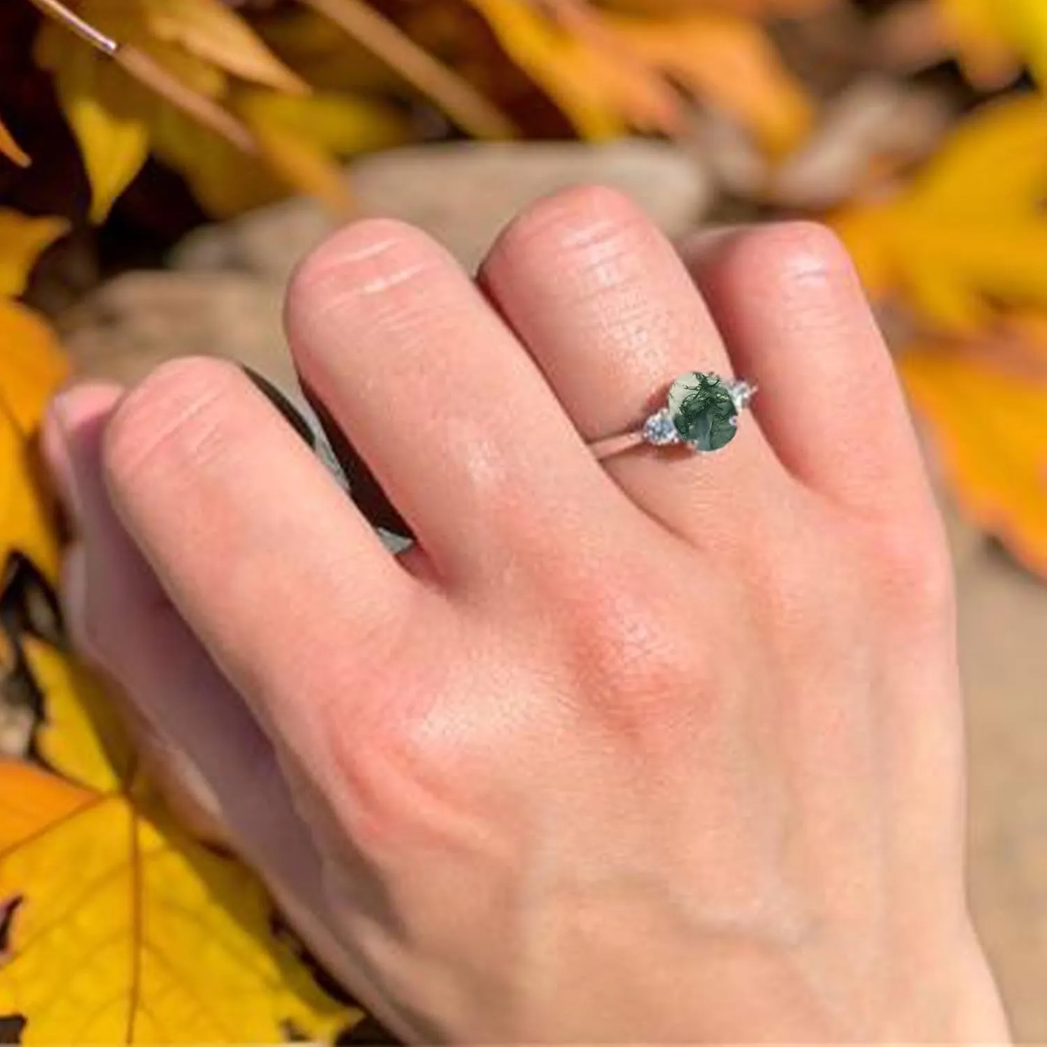 OMRANII Three Stone Art Deco Ring Oval Natural Green Moss Agate Vintage Style CZ Wedding Engagement Rings For Women 925 Sterling Silver Birthday Gift For Her