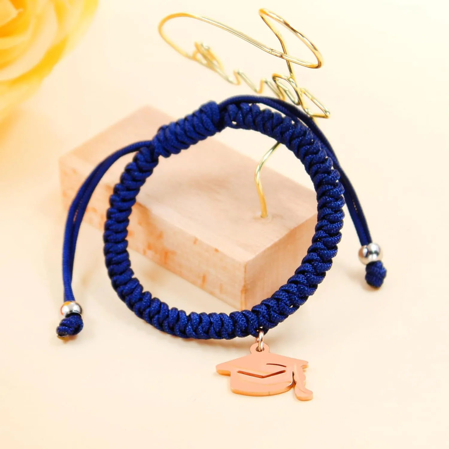Personalized Graduation Bracelet Adjustable Woven Rope Jewellry, Custom Round/Hat/Rectangle Tag Class Commemorative Team Bracelets for Friendship Thanksgiving Celebration Gift YS5715