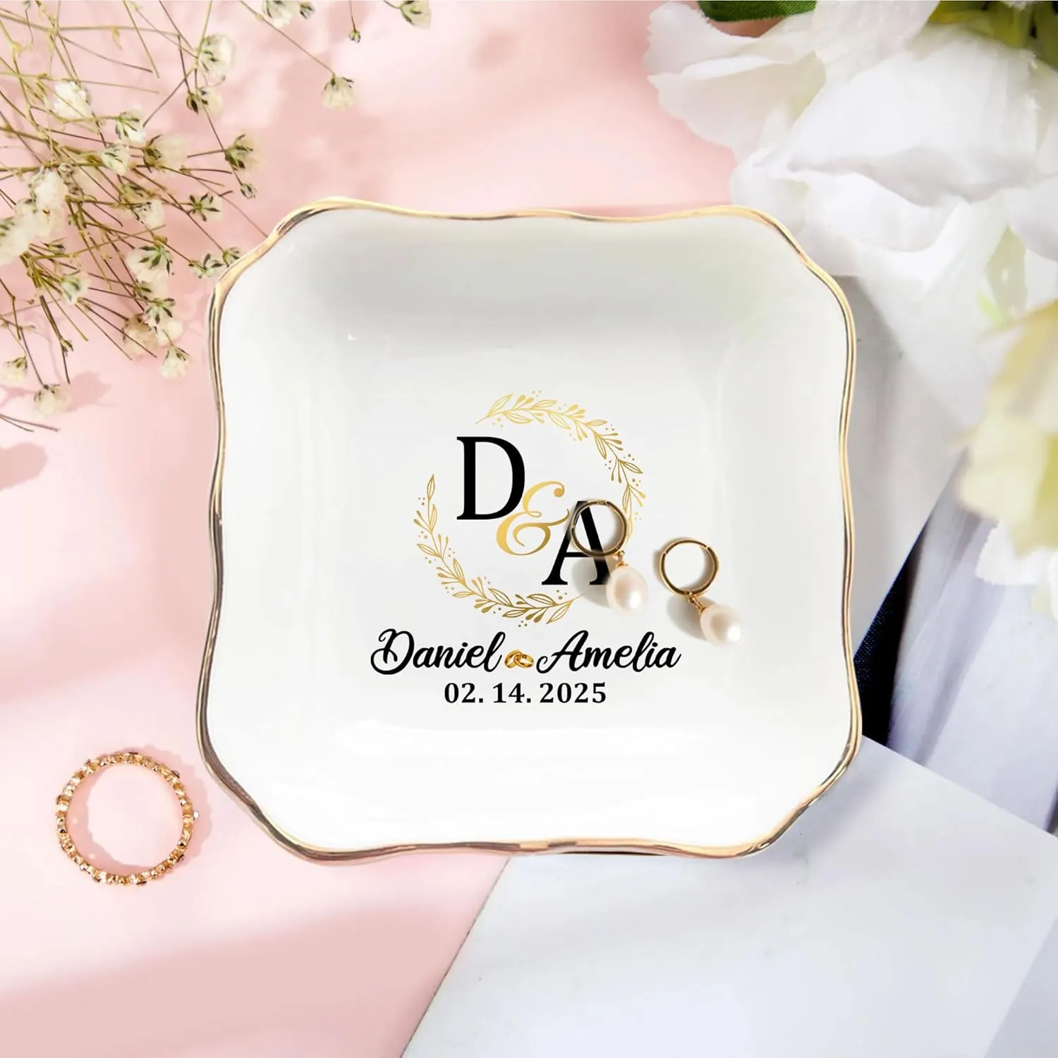 Personalized Wedding Ring Dish Gifts for Couples, Married Jewelry Tray Ring Holder, Wedding Gifts for Women Newlywed Future Bride To be, Engagement Gift for Mr Mrs Wife Husband Him Her