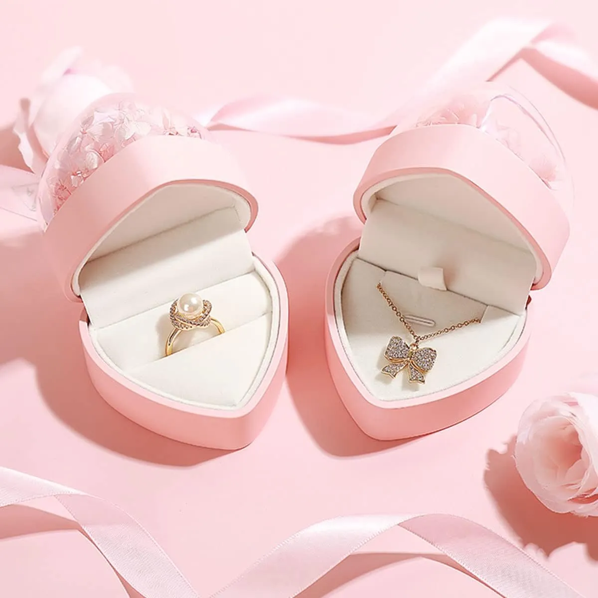 Preserved Flower Rose Ring Box, Heart Shape Velvet Jewelry Box for Valentine's Day Mother's Day Wedding Anniversary Birthday Gift, Pink
