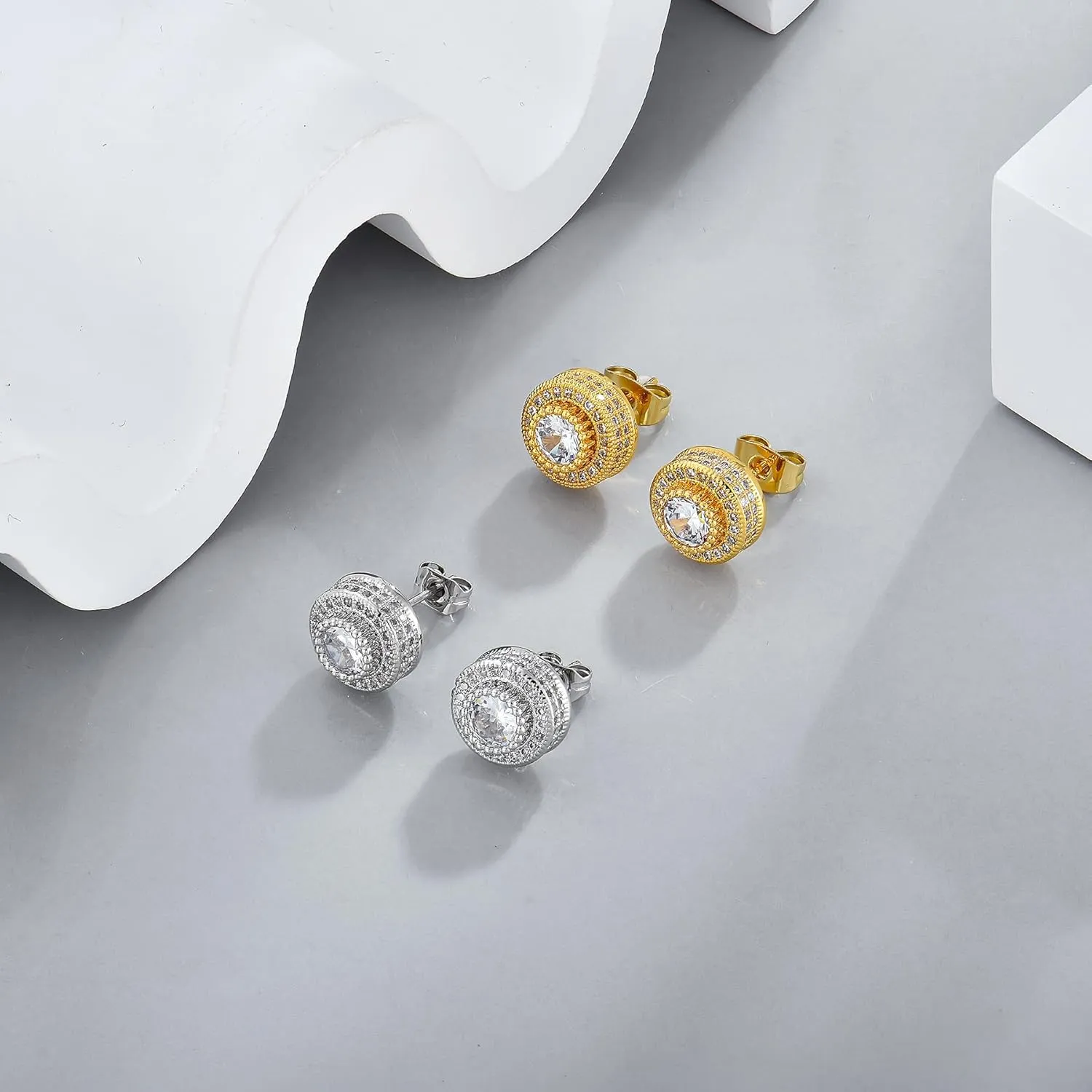 Round Stud Earrings Halo Stud Earring for Men 18k Gold Plated Anti-Allergy Earrings