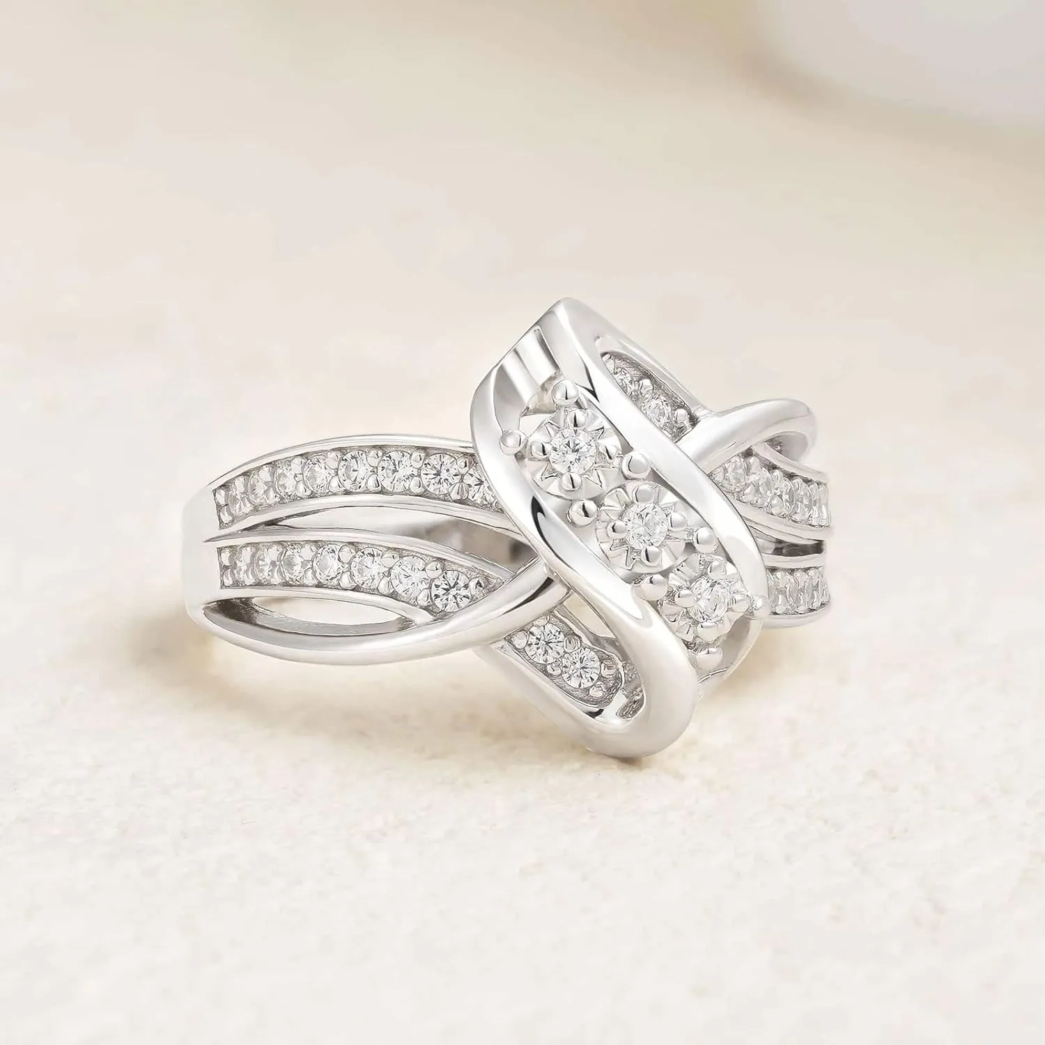 SHELOVES 925 Sterling Silver Wedding Band for Women Twisting Swirl Engagement Wedding Rings Round CZ Sz 5-10