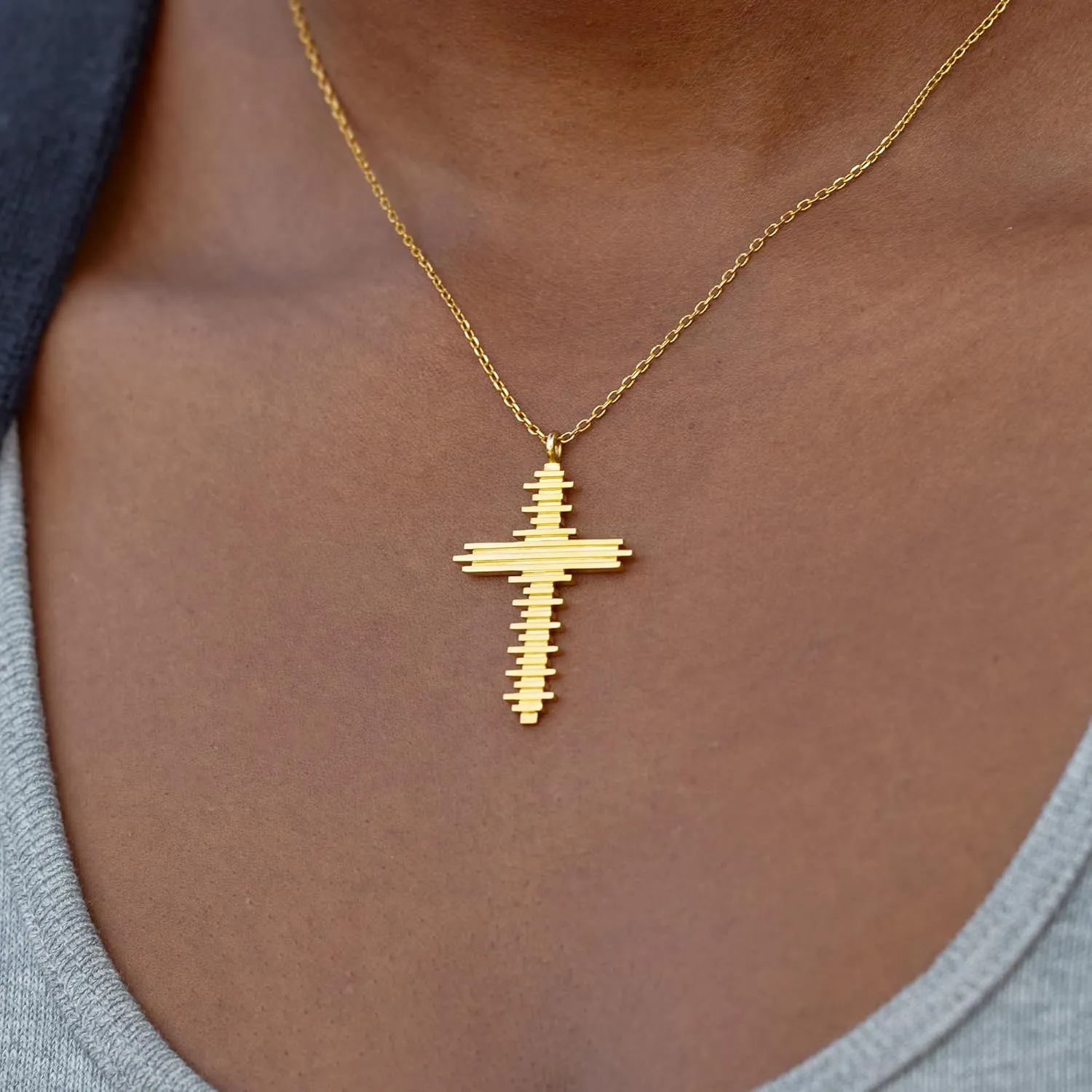 STORYJEWELLERY Cross Necklaces for Women, 18K Gold Plated Cross Pendant, Trendy Christian Jewelry, Confirmation Gifts for Women, Baptism Gifts