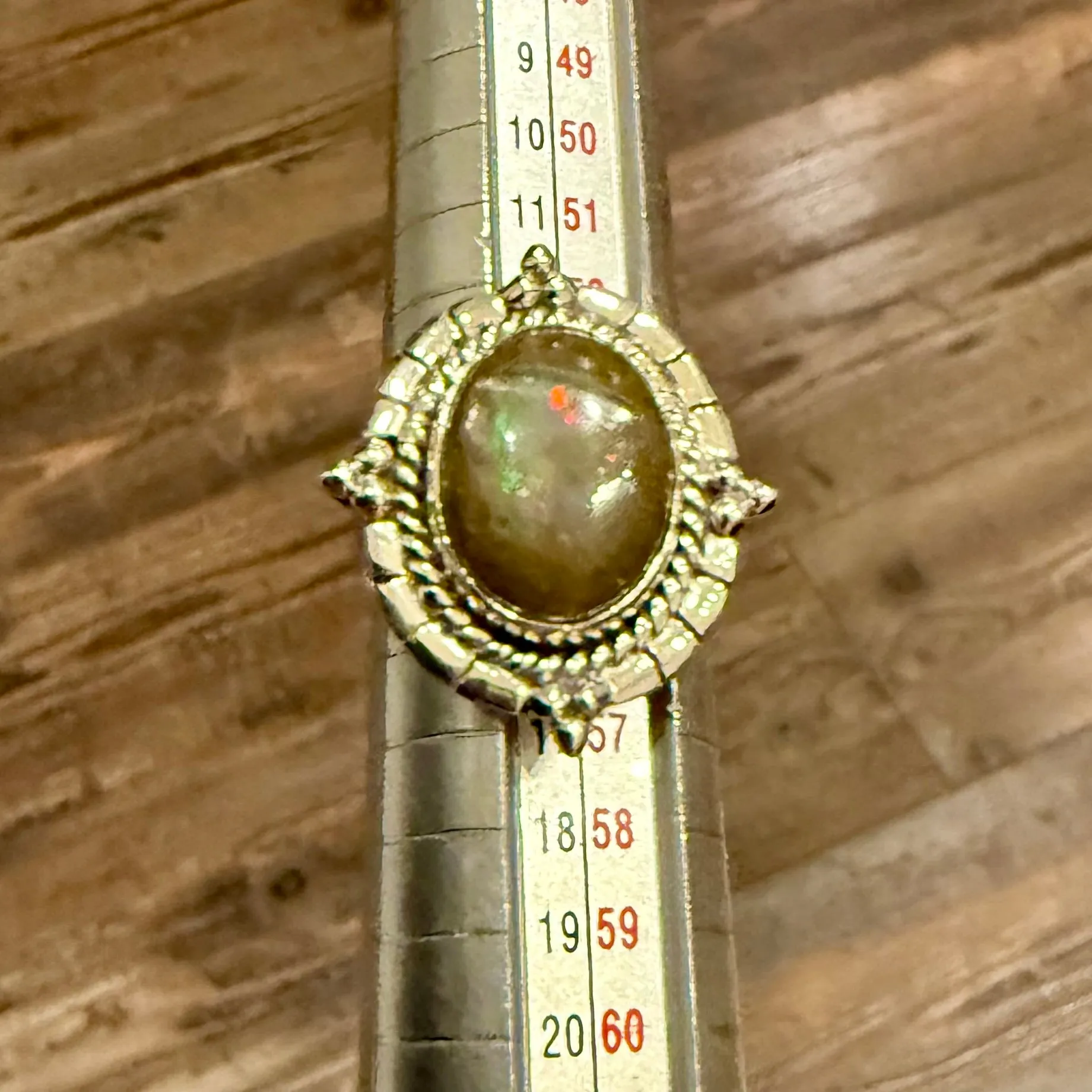 Stunning Boulder Opal Ring Southwestern Oval  Framed Sterling Silver Size 7 New