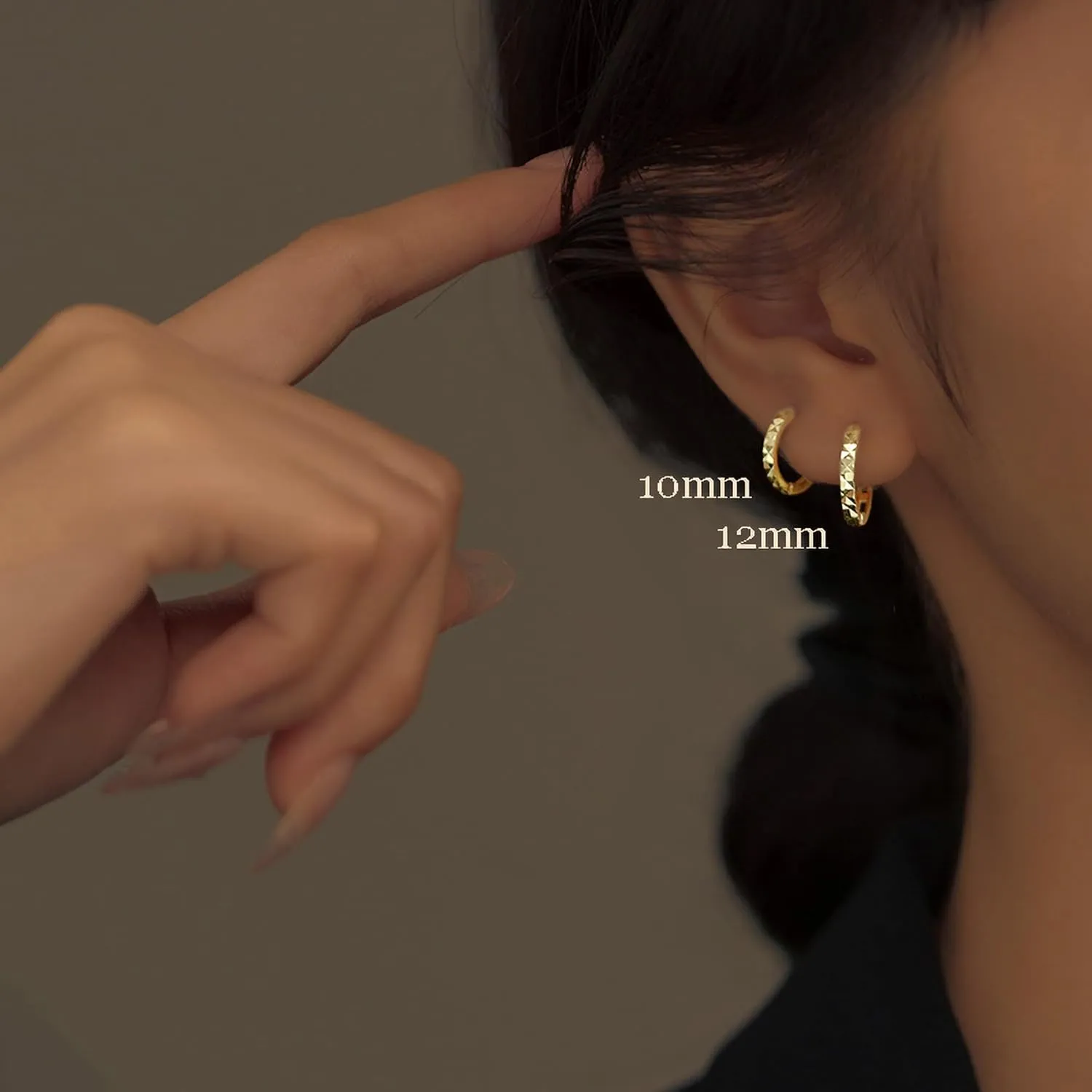 SUYACS 14K Gold Plated Diamond-cut Round Hoop Earrings for Women Dainty Irregular Huggie Earring Lightweight Hypoallergenic Earring Jewelry Birthday Wedding Gifts for Mom Wife