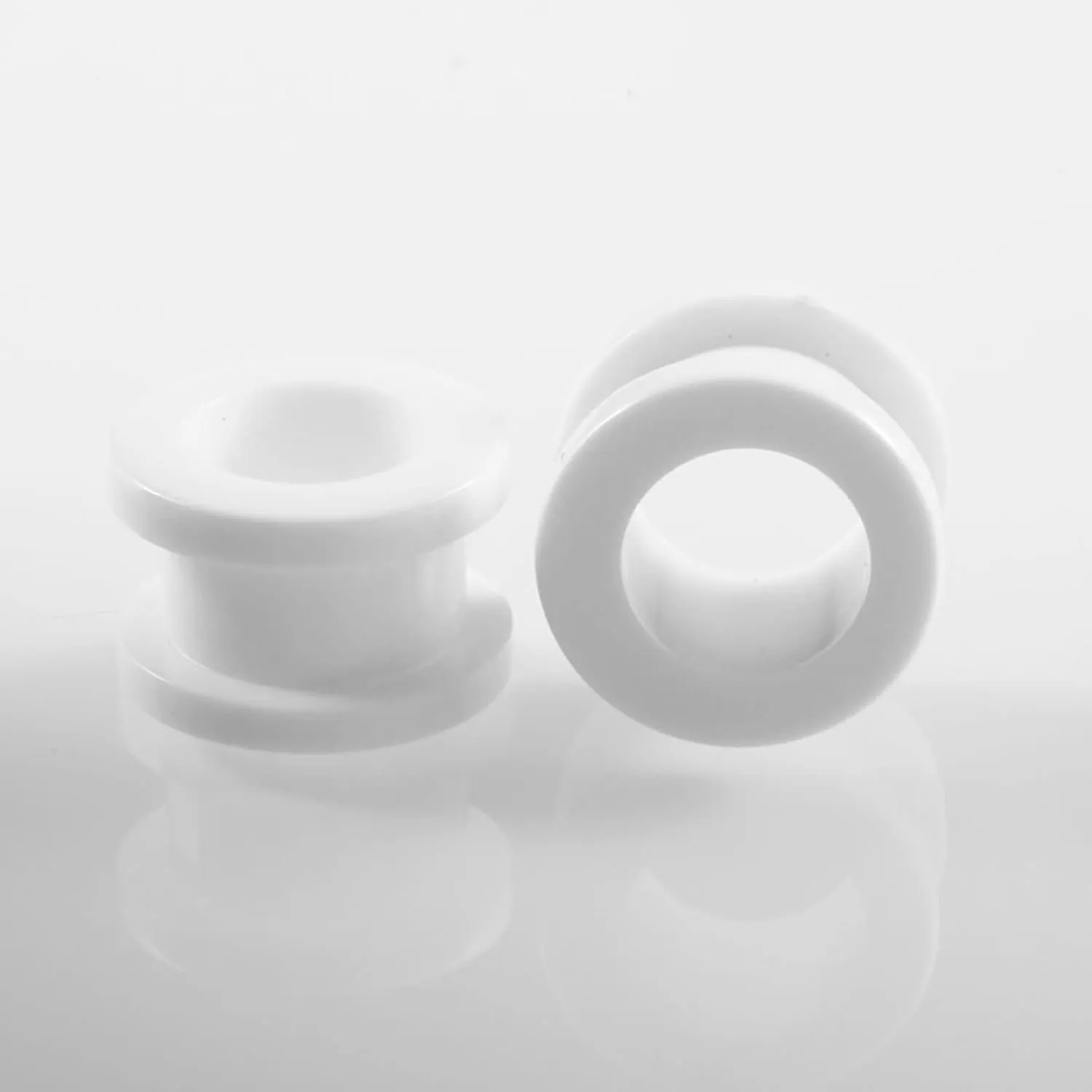 Tunnel Plug Earrings, Acrylic Earring Gauges for Women White Hoop Shape Unisex Piercing Gauge Earrings 2pcs